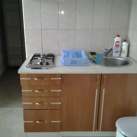 Lastro * Jesenice (Split-Dalmatia)