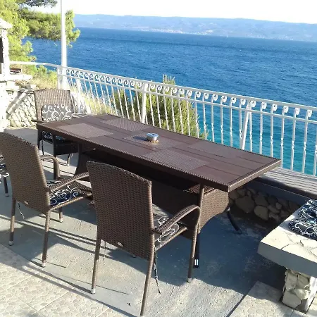 Lastro Apartman